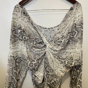 Snake print top
